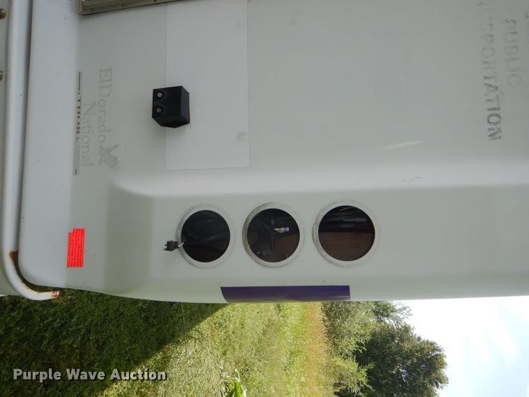 image for item DG4956 2010 Ford Econoline E450 Super Duty shuttle bus