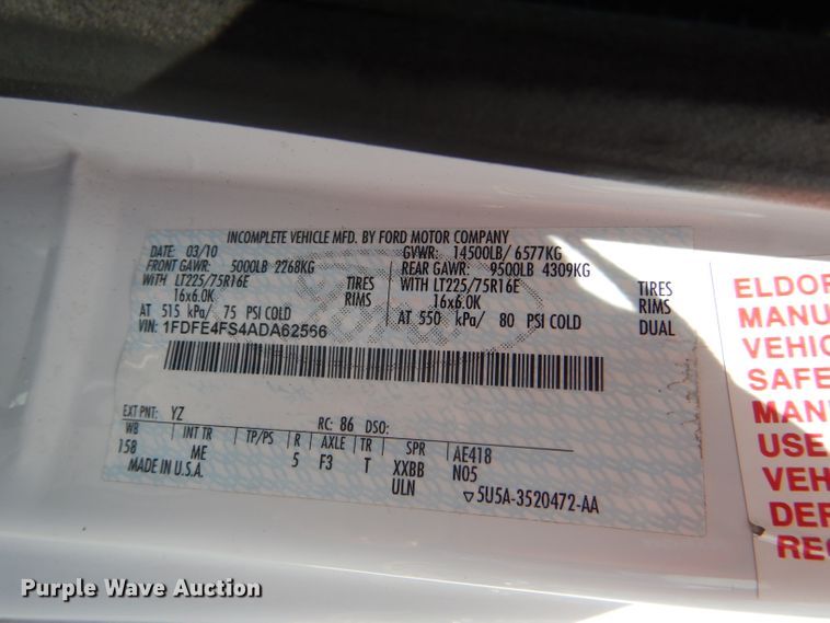 image for item DG4956 2010 Ford Econoline E450 Super Duty shuttle bus