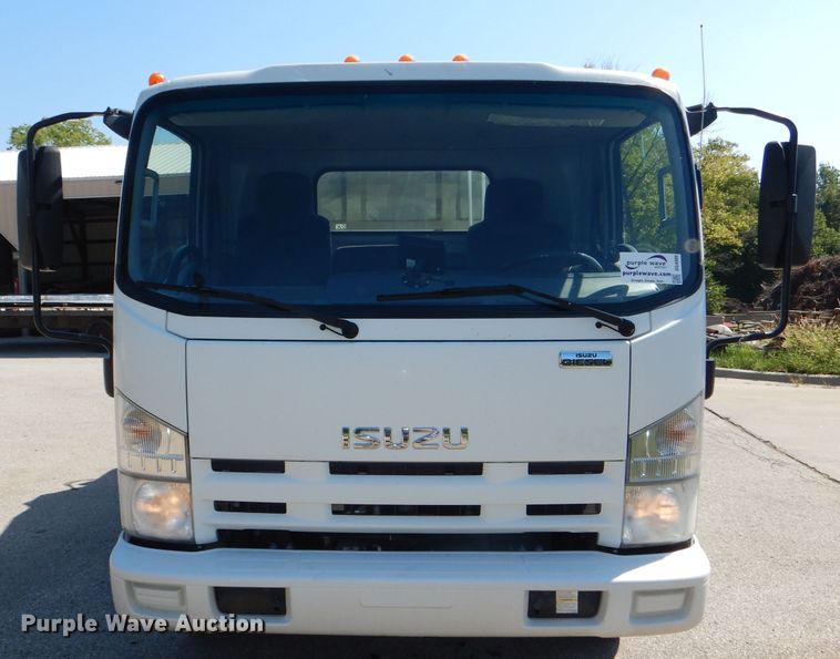image for item DG4980 2012 Isuzu NQR refuse truck