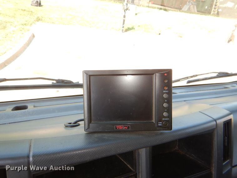 image for item DG4980 2012 Isuzu NQR refuse truck