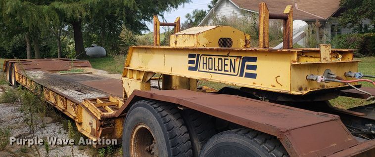 image for item DG7560 1993 Holden HGE44235 lowboy equipment trailer