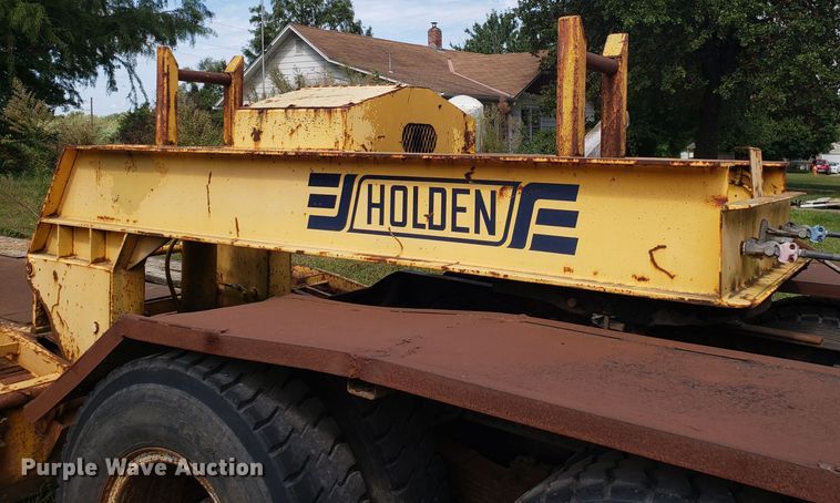 image for item DG7560 1993 Holden HGE44235 lowboy equipment trailer