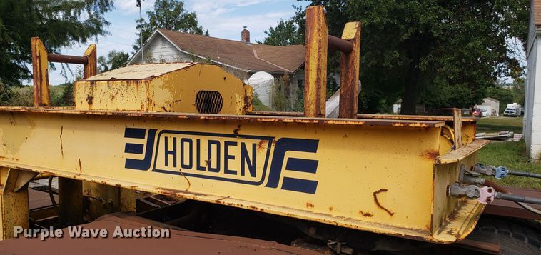 image for item DG7560 1993 Holden HGE44235 lowboy equipment trailer