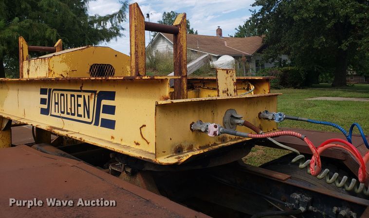 image for item DG7560 1993 Holden HGE44235 lowboy equipment trailer