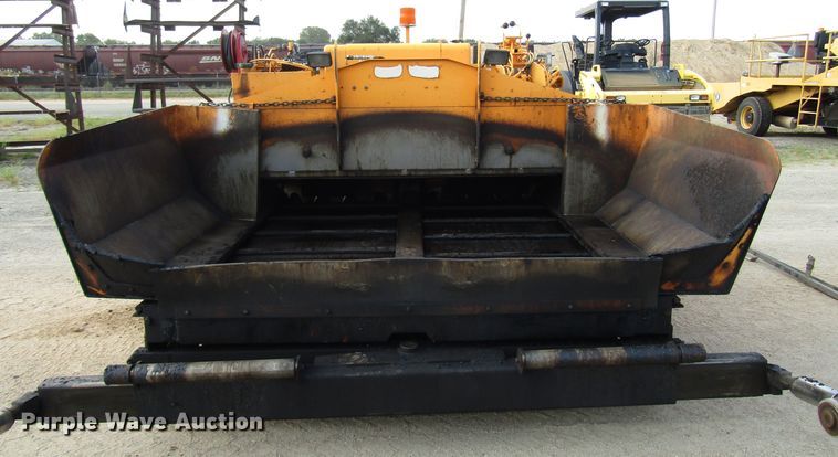 image for item DG8092 2004 LeeBoy L8500T paver