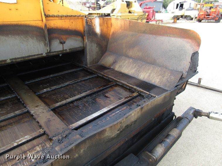 image for item DG8092 2004 LeeBoy L8500T paver