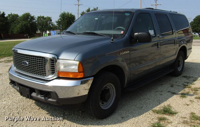 image for item DG8096 2001 Ford Excursion SUV
