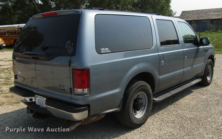 image for item DG8096 2001 Ford Excursion SUV