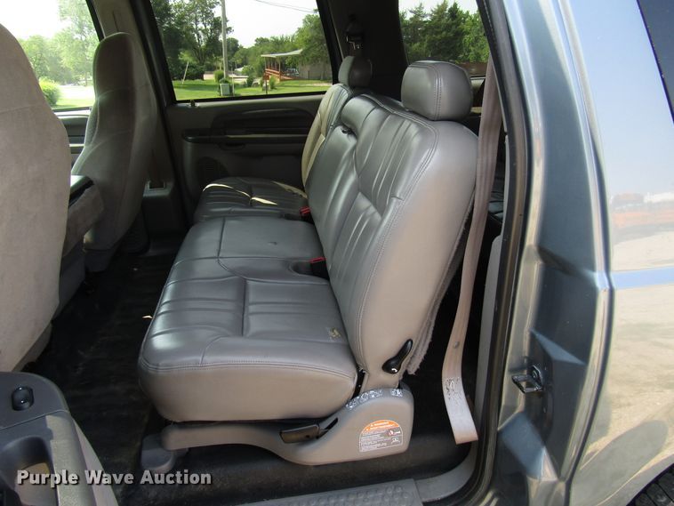 image for item DG8096 2001 Ford Excursion SUV