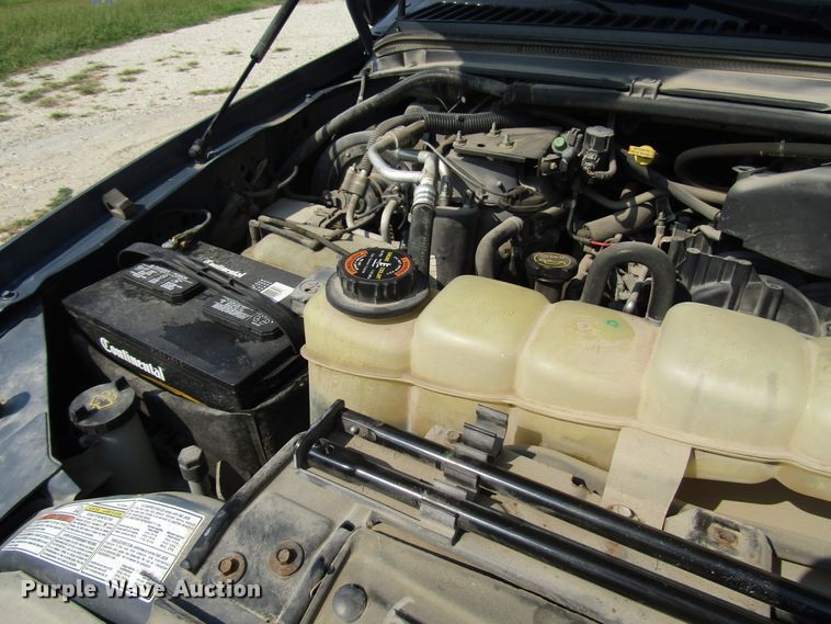 image for item DG8096 2001 Ford Excursion SUV