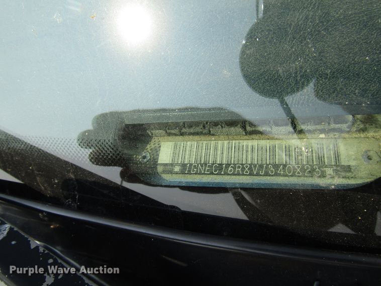 image for item DG8098 1997 Chevrolet Suburban C1500 SUV