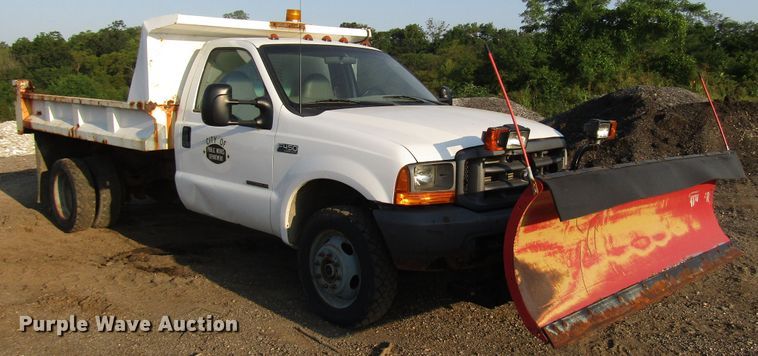 image for item DG8102 1999 Ford F450 Super Duty dump truck