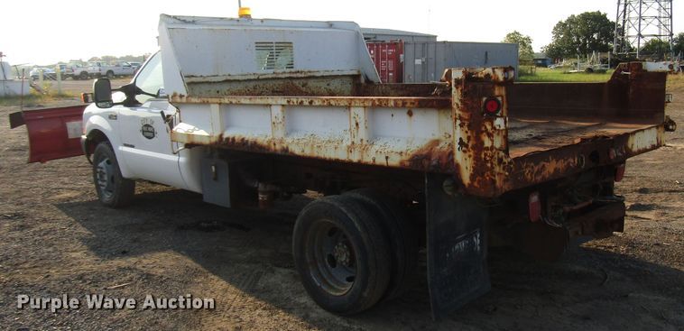 image for item DG8102 1999 Ford F450 Super Duty dump truck