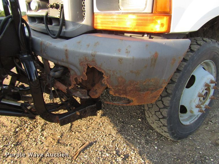 image for item DG8102 1999 Ford F450 Super Duty dump truck