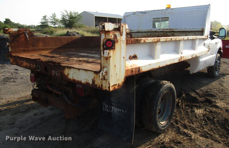 image for item DG8102 1999 Ford F450 Super Duty dump truck