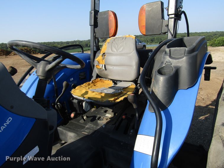 image for item DG8105 2007 New Holland TN60A MFWD tractor
