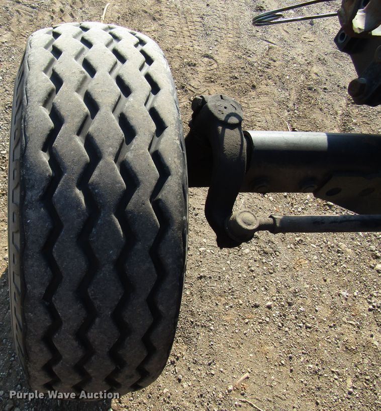 image for item DG8105 2007 New Holland TN60A MFWD tractor