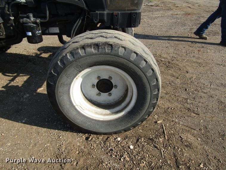 image for item DG8105 2007 New Holland TN60A MFWD tractor