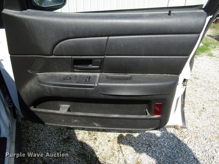 image for item DG8107 2007 Ford Crown Victoria Police Interceptor