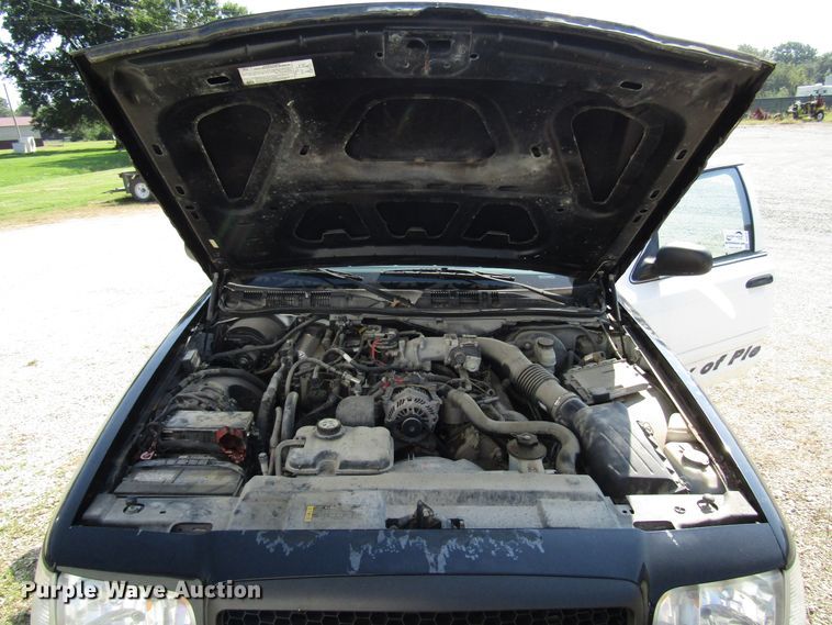 image for item DG8107 2007 Ford Crown Victoria Police Interceptor
