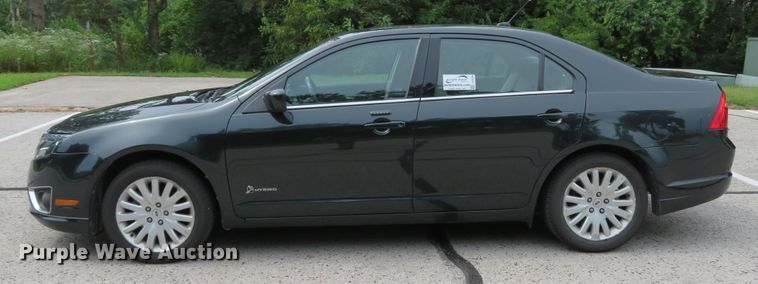 image for item DH1546 2010 Ford Fusion Hybrid