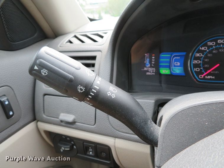 image for item DH1546 2010 Ford Fusion Hybrid