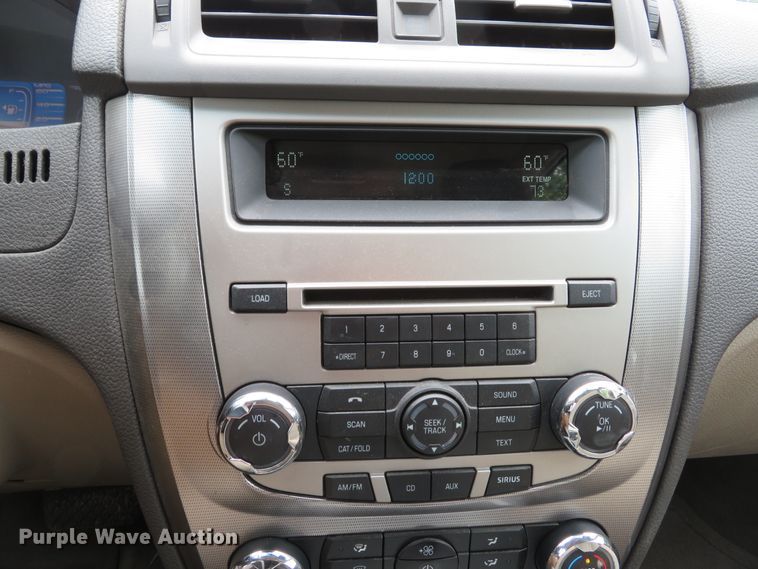 image for item DH1546 2010 Ford Fusion Hybrid