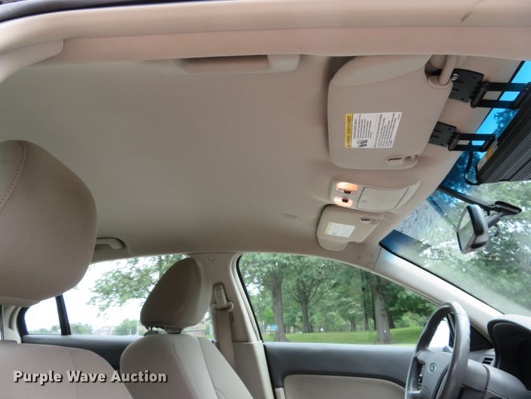 image for item DH1546 2010 Ford Fusion Hybrid