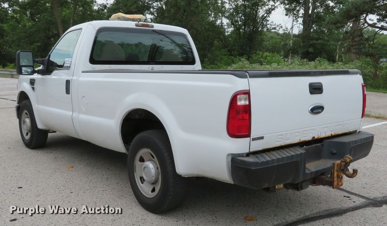 image for item DH1547 2009 Ford F250 Super Duty XL pickup truck