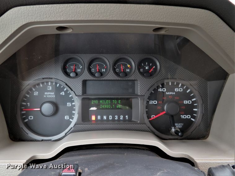 image for item DH1547 2009 Ford F250 Super Duty XL pickup truck