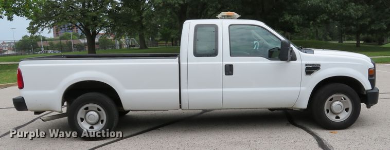 image for item DH1548 2009 Ford F250 Super Duty XL SuperCab pickup truck
