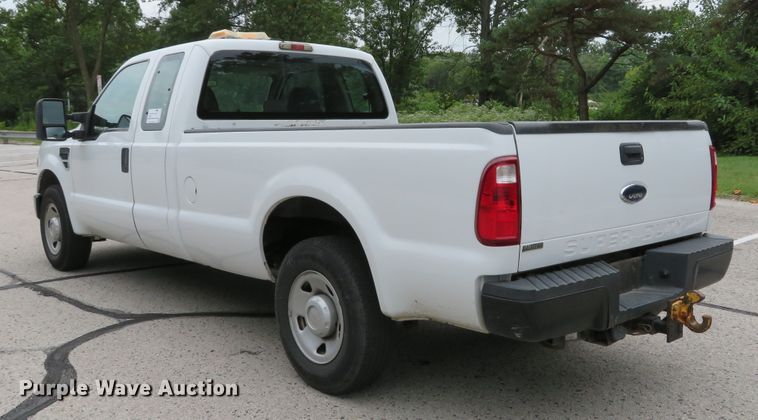image for item DH1548 2009 Ford F250 Super Duty XL SuperCab pickup truck