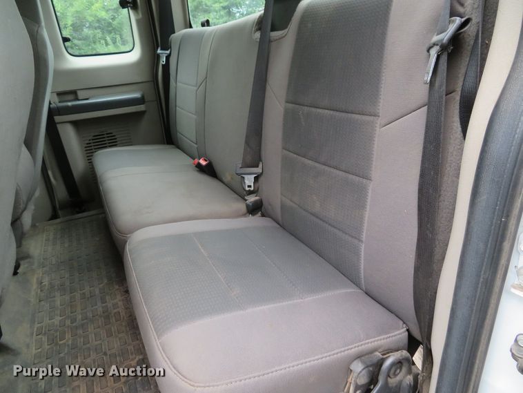 image for item DH1548 2009 Ford F250 Super Duty XL SuperCab pickup truck