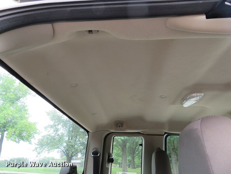 image for item DH1548 2009 Ford F250 Super Duty XL SuperCab pickup truck