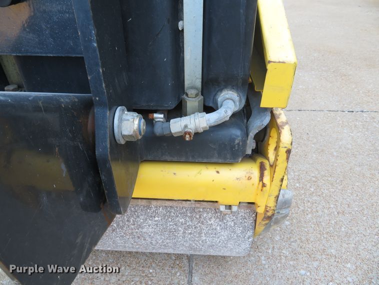 image for item DH1562 2009 Bomag BW65H double drum vibratory roller