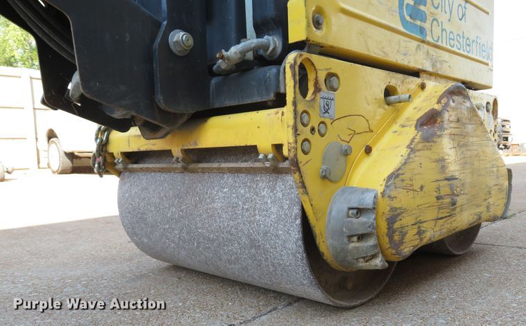 image for item DH1562 2009 Bomag BW65H double drum vibratory roller