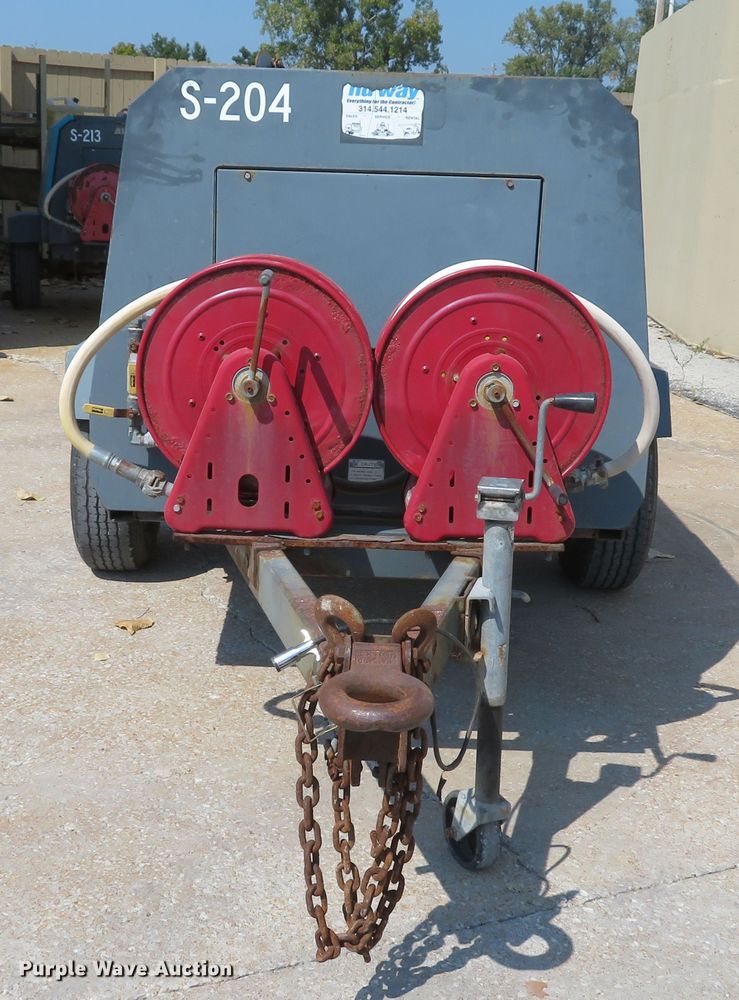 image for item DH1573 2009 Airman PDS185S air compressor