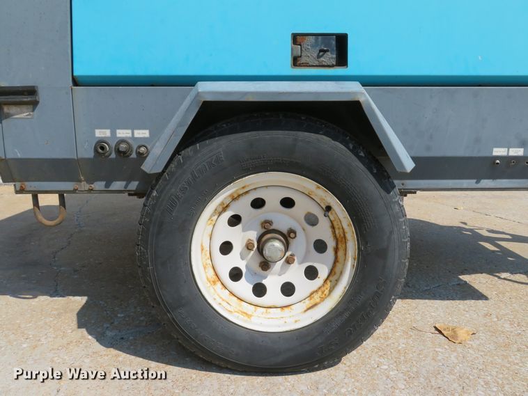 image for item DH1573 2009 Airman PDS185S air compressor