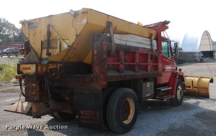 image for item DH2051 2002 Freightliner FL70 dump truck