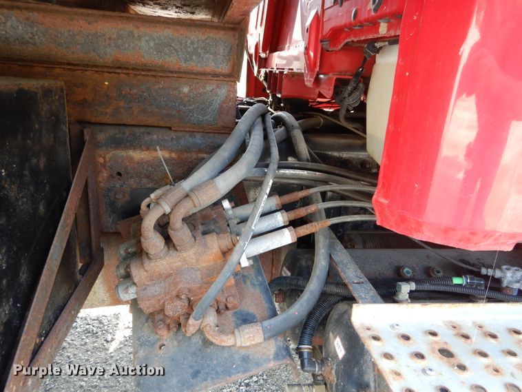 image for item DH2051 2002 Freightliner FL70 dump truck