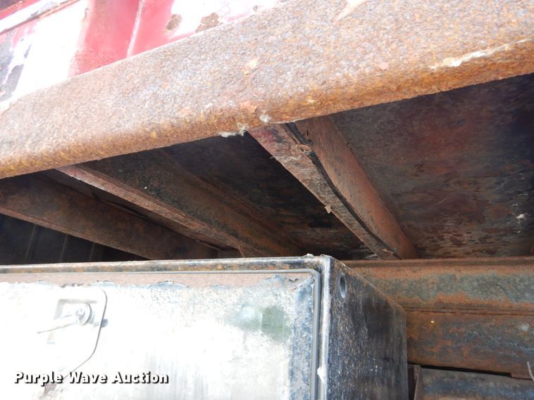 image for item DH2051 2002 Freightliner FL70 dump truck