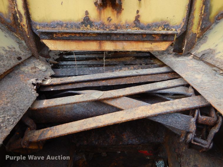 image for item DH2051 2002 Freightliner FL70 dump truck