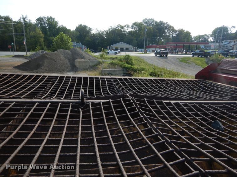 image for item DH2051 2002 Freightliner FL70 dump truck