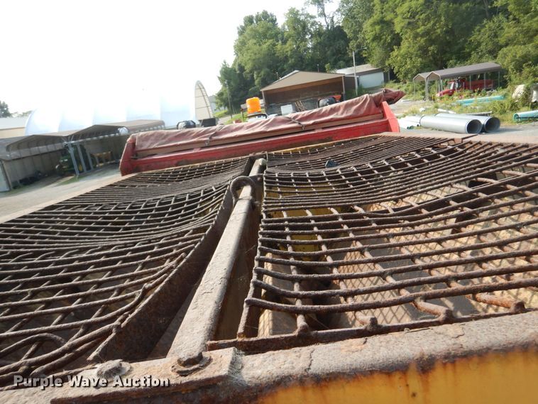 image for item DH2051 2002 Freightliner FL70 dump truck