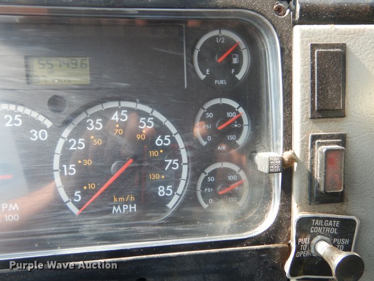 image for item DH2051 2002 Freightliner FL70 dump truck