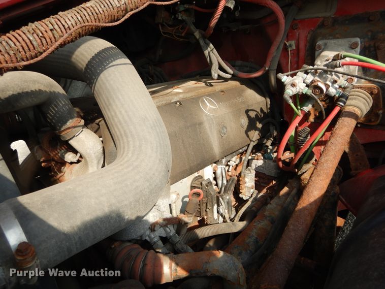 image for item DH2051 2002 Freightliner FL70 dump truck