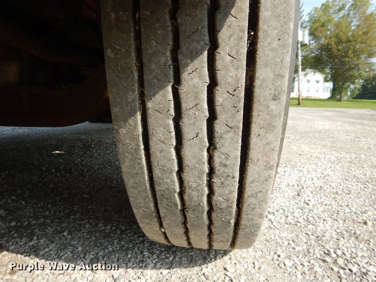 image for item DH2051 2002 Freightliner FL70 dump truck