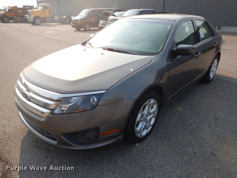 image for item DH2552 2011 Ford Fusion