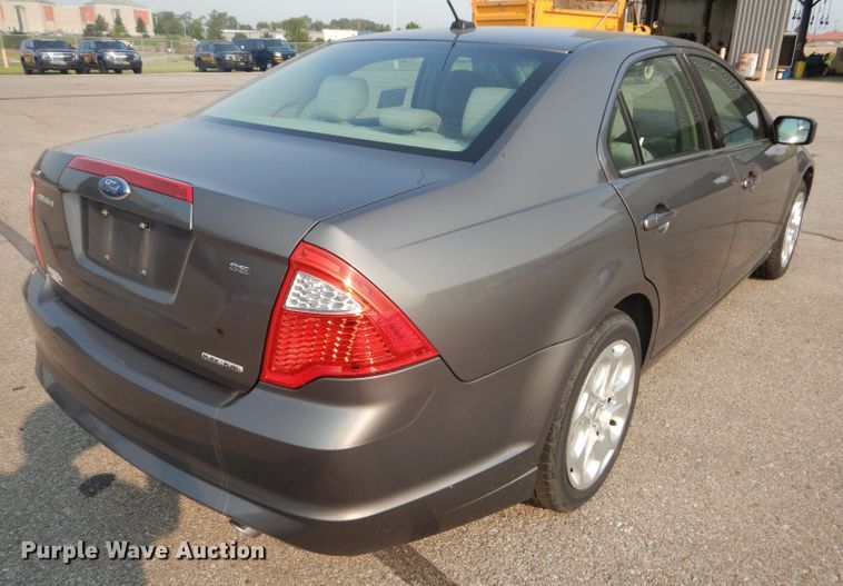 image for item DH2552 2011 Ford Fusion
