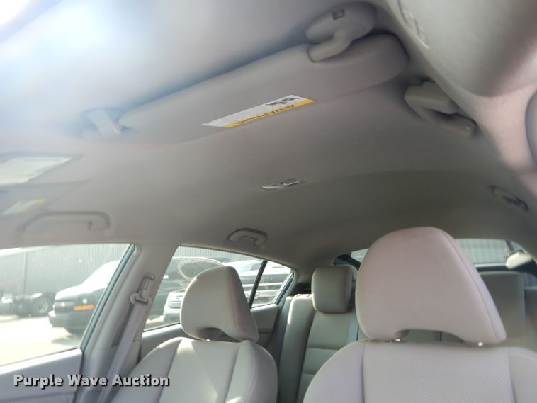 image for item DH2553 2014 Honda Insight